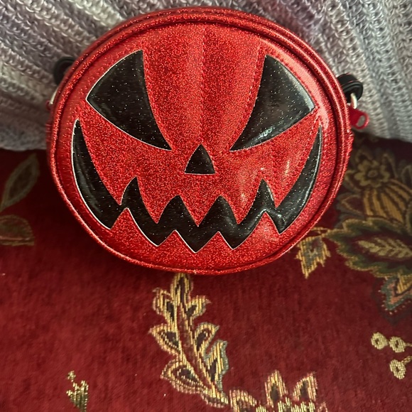 Pumpkin kult mini meanie - Picture 1 of 2